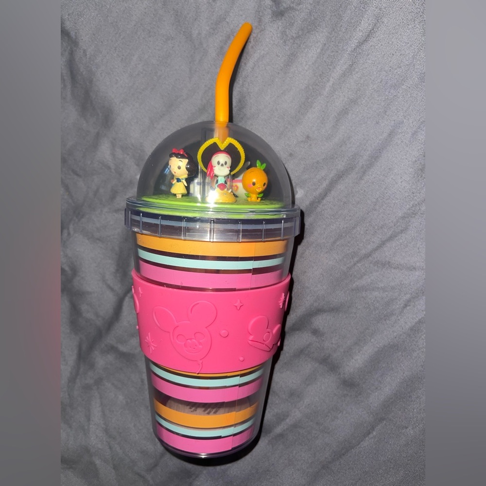 Disney a world dome tumbler with straw